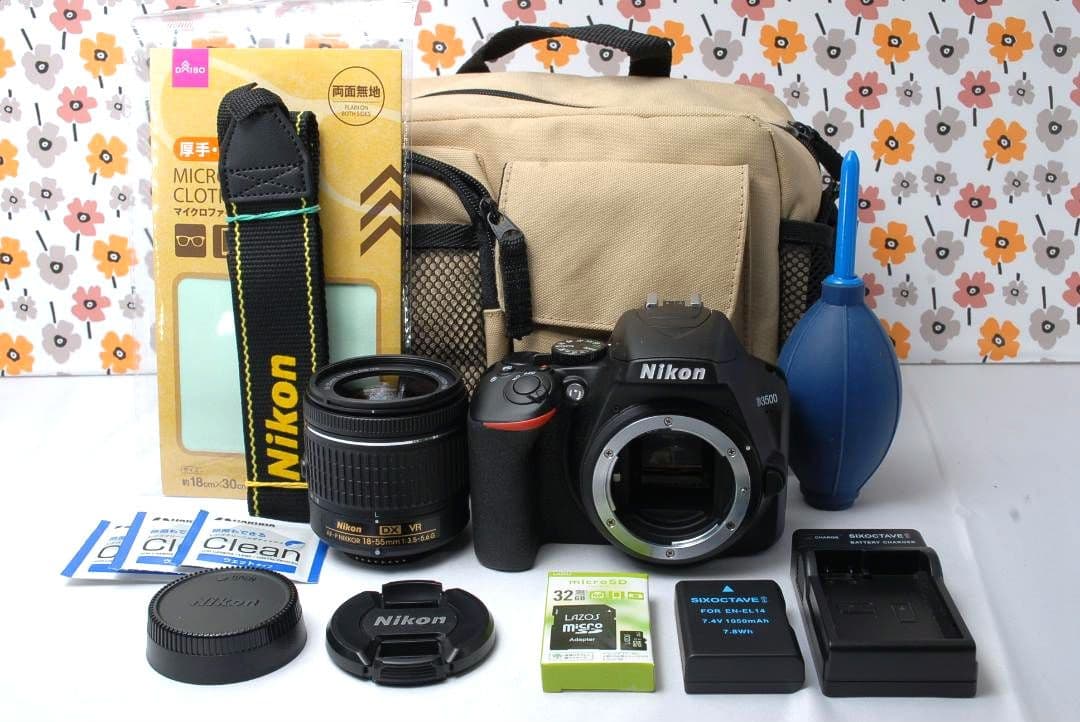 ❤Nikon D3500❤奇跡の新品級S数30回！❤Bluetooth搭載❤美品