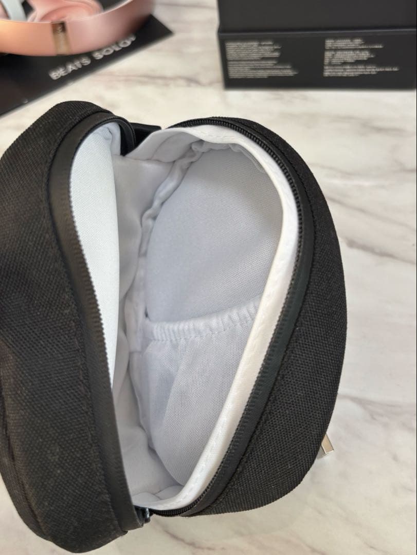 【美品】Beats Solo3 Bluetoothヘッドホン