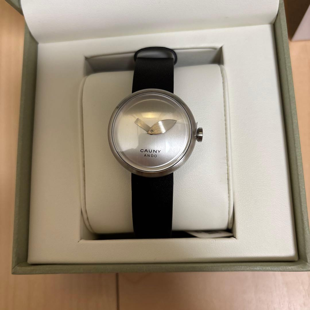 安藤忠雄時計CAUNY アナログ時計 シルバー/ブラック