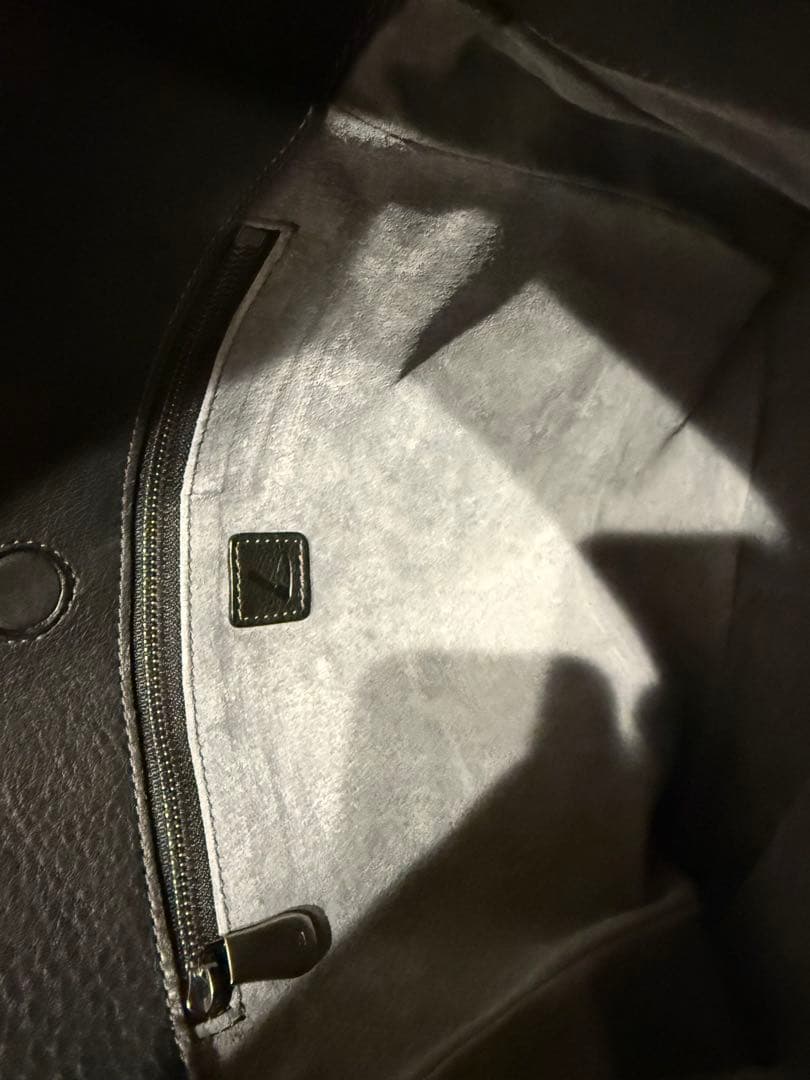 セール 極美品 土屋鞄 トーンオイルヌメ ワンショルダートート ブラック