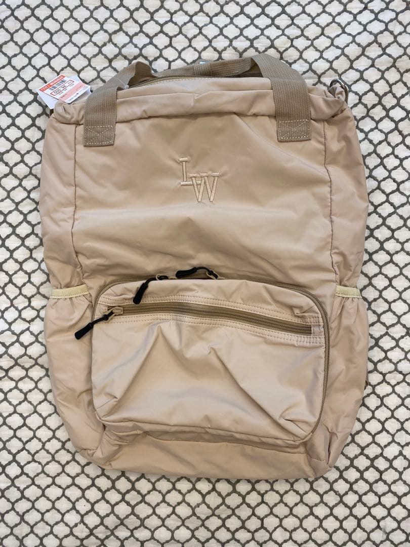 【新品】リトルウィークエンド　マザーズ　リュック　ベージュ