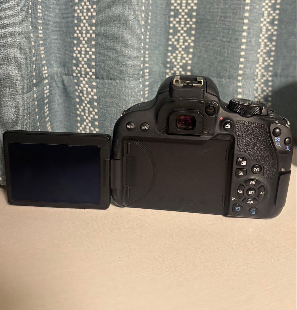 Canon EOS Kiss X9i デジタル一眼レフカメラ