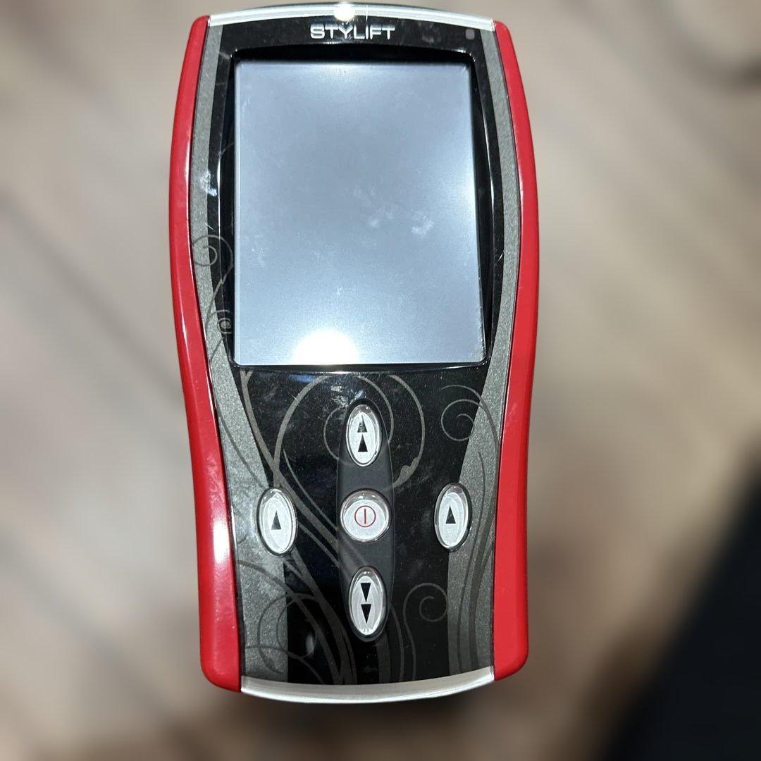 【美品】伊藤超短波　1台の価格で2台STYLIFT ボディ・フェイスケアデバイス