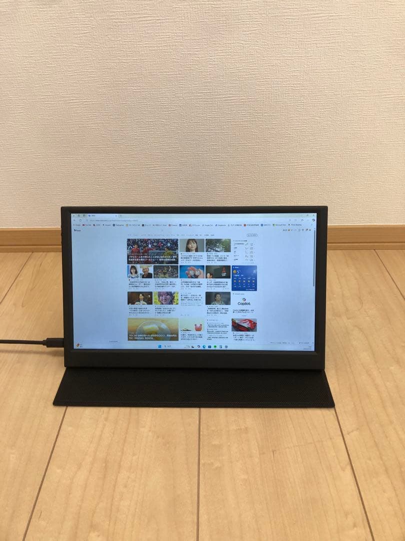 モバイルモニター　13.3型　フルHD IPS液晶　ほぼ未使用