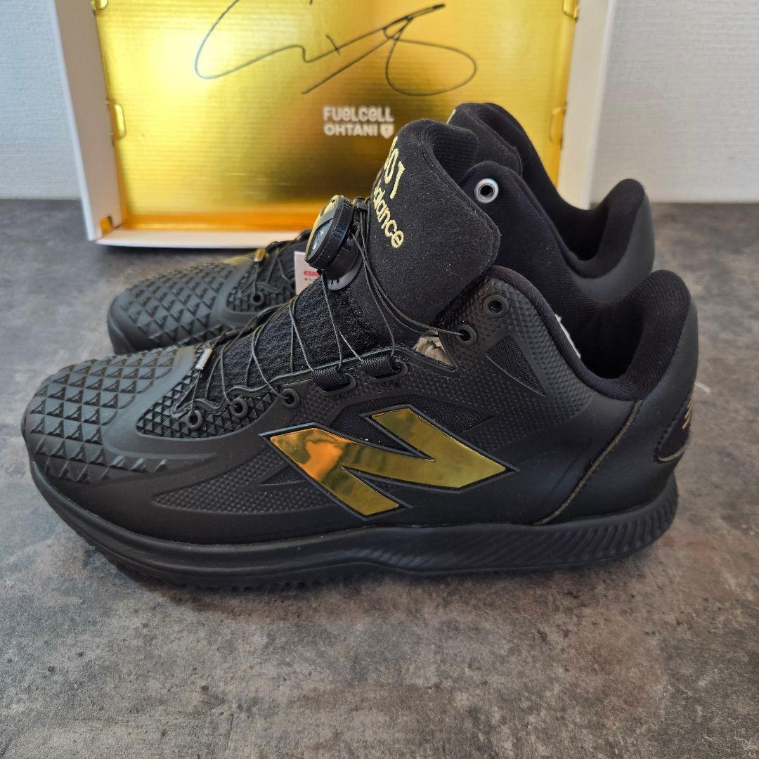 ​【新品・完売品】ニューバランス 大谷翔平モデル 第1弾 TSHOBK1 26