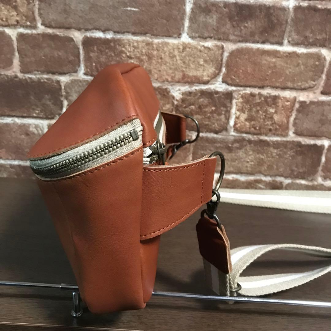 kanmi ボディーバッグ　ブラウン