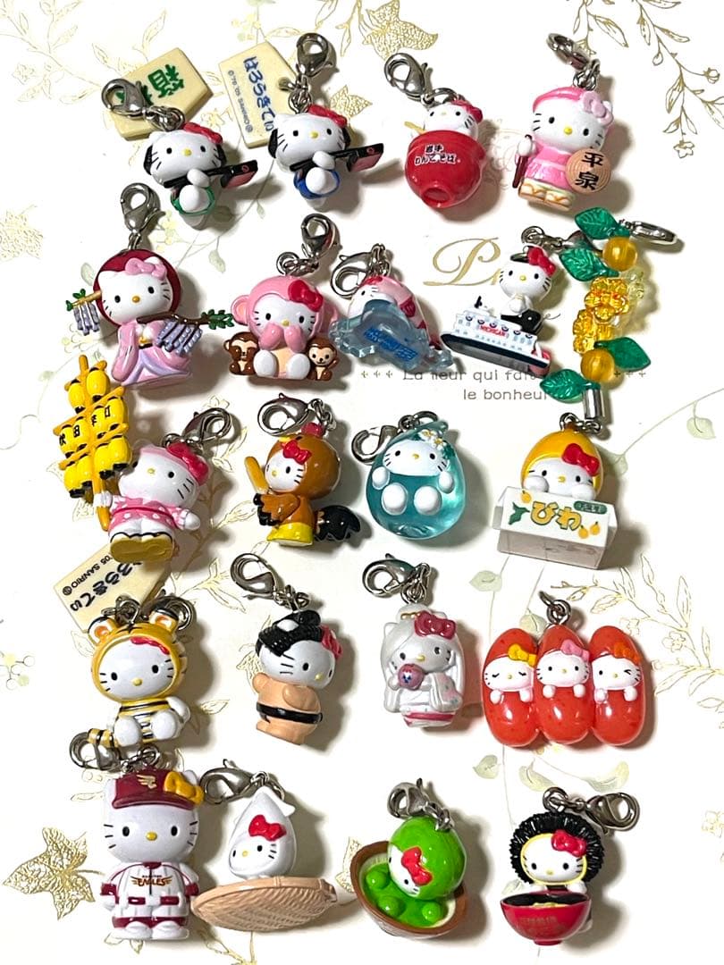 おまとめ値引きありお得✩.*♡ご当地キティ♡ストラップ チャーム根付 20個