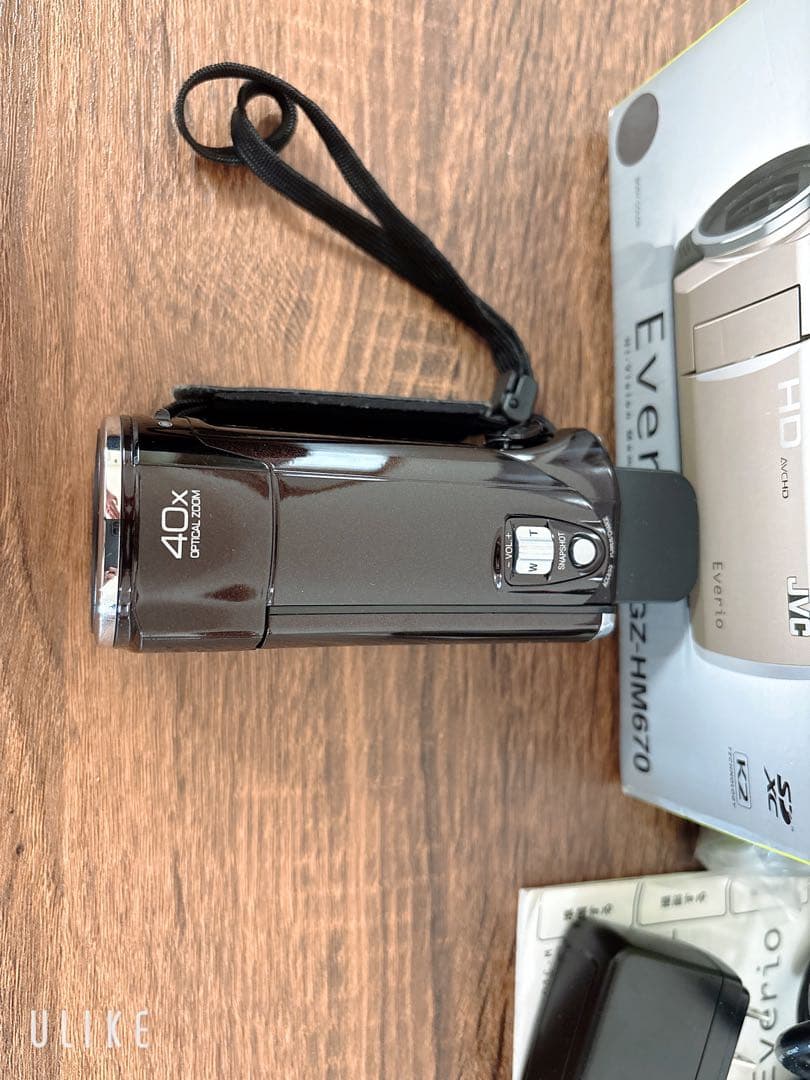 ★美品★ JVC ビクター エブリオ GZ-HM670 元箱付き#893