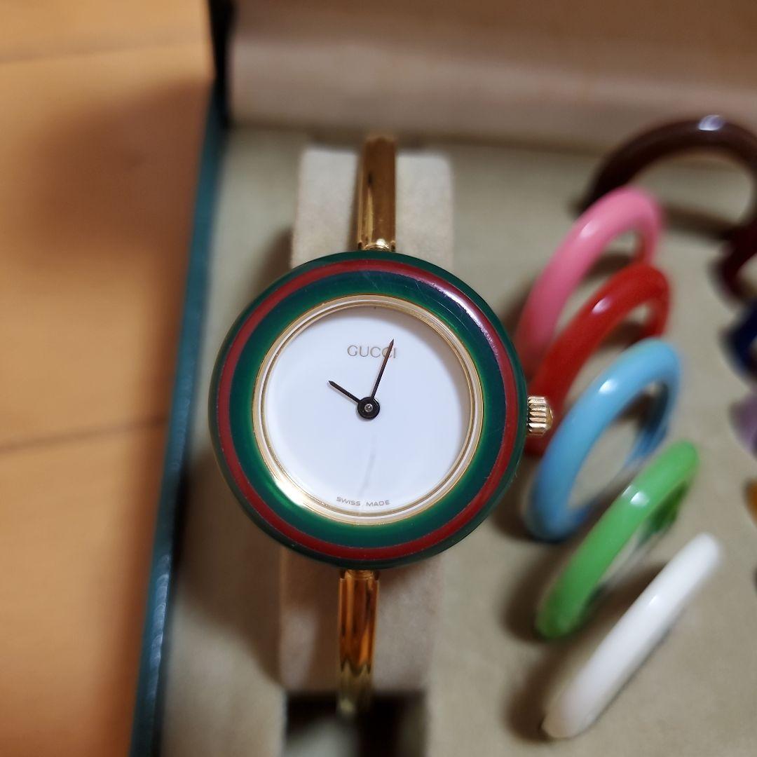 Gucciチェンジベゼルウォッチゴールドバングル