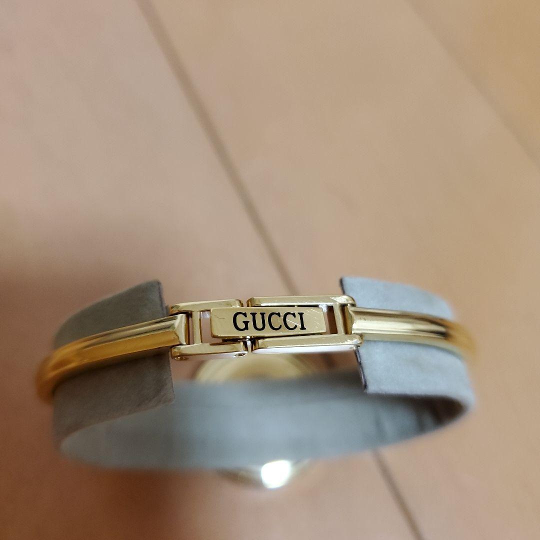 Gucciチェンジベゼルウォッチゴールドバングル