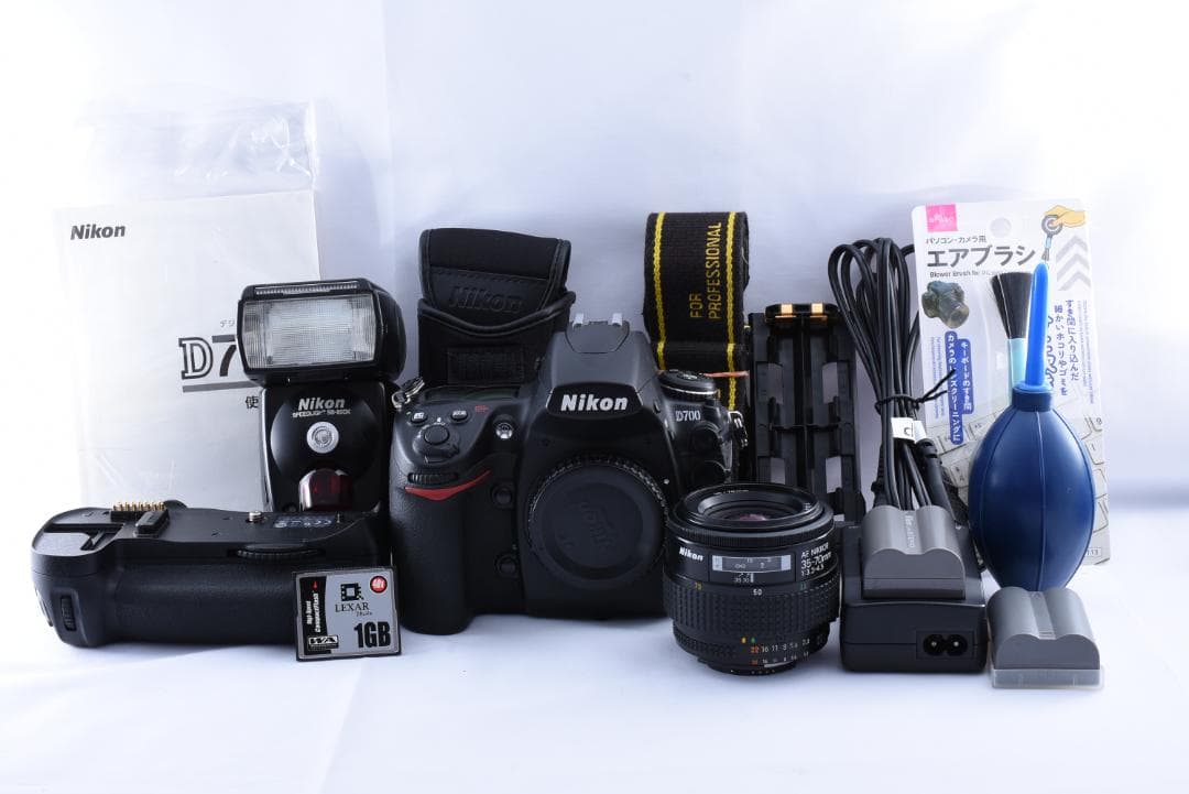 ♪極美品 Nikon D700 MB-D10 レンズセット 他付属品多数♪