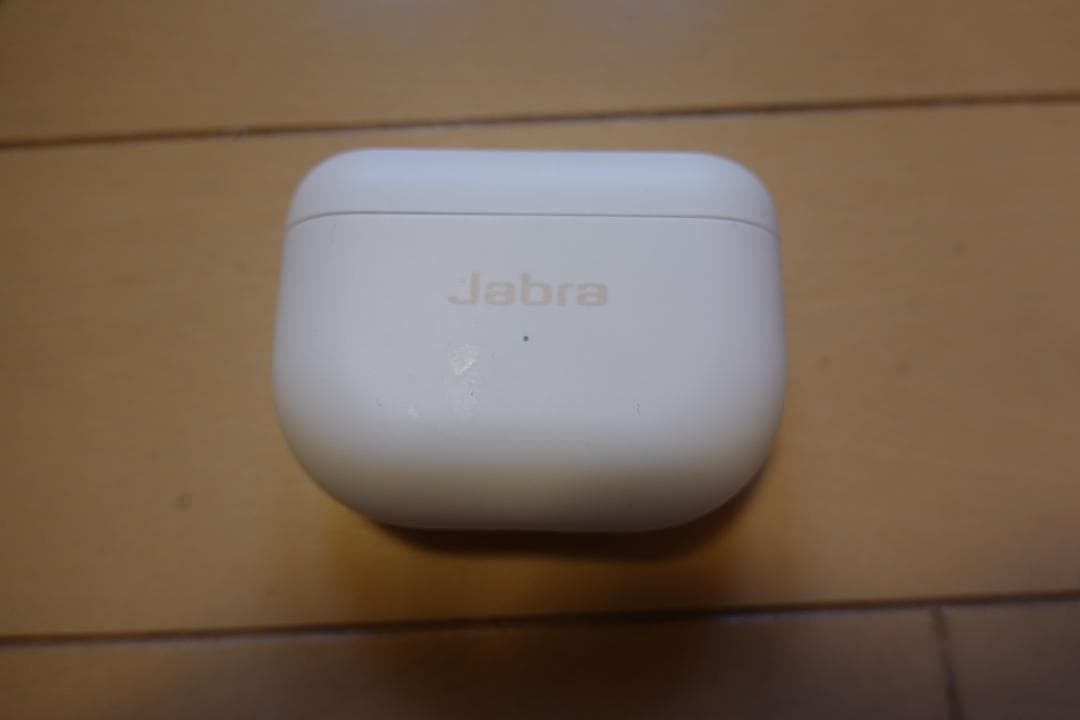 ワイヤレスイヤホン Jabra Elite 10（クリーム）