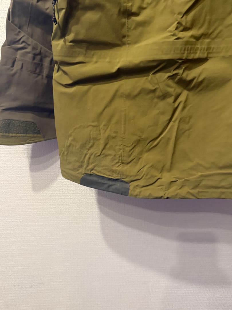 Burton [ak] HOVER GORE-TEX PRO ジャケット M