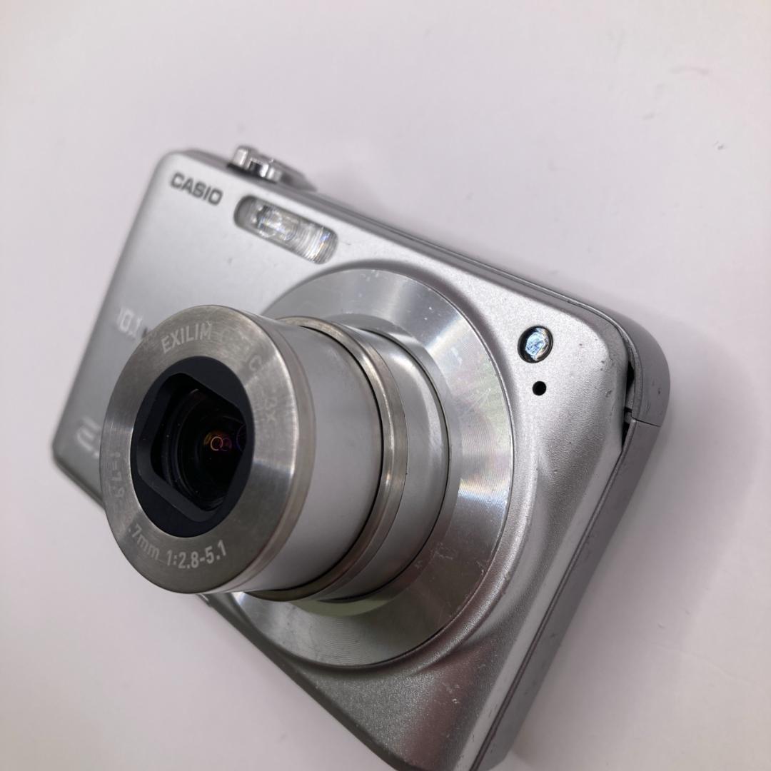 【動作品】CASIO EXILIM EX-Z1050 シルバー コンデジ カシオ