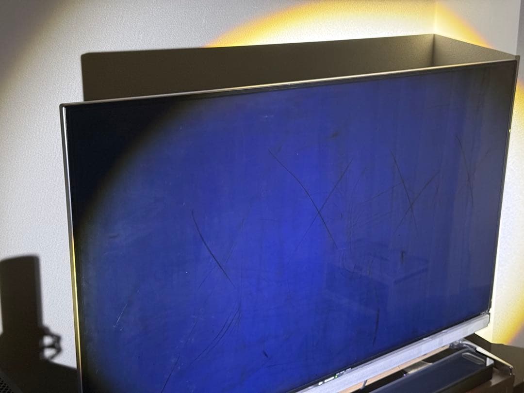 60インチ液晶テレビ