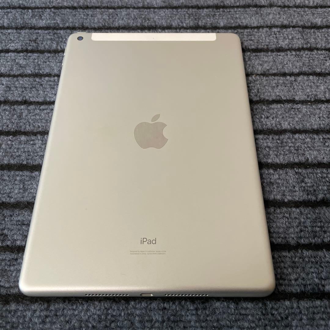 102 iPad 7世代 32GB SIMフリー シルバー