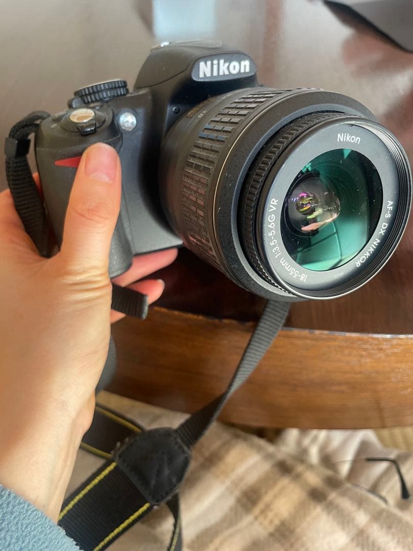 Nikon D3100 デジタル一眼レフ 本体　レンズ二つ付