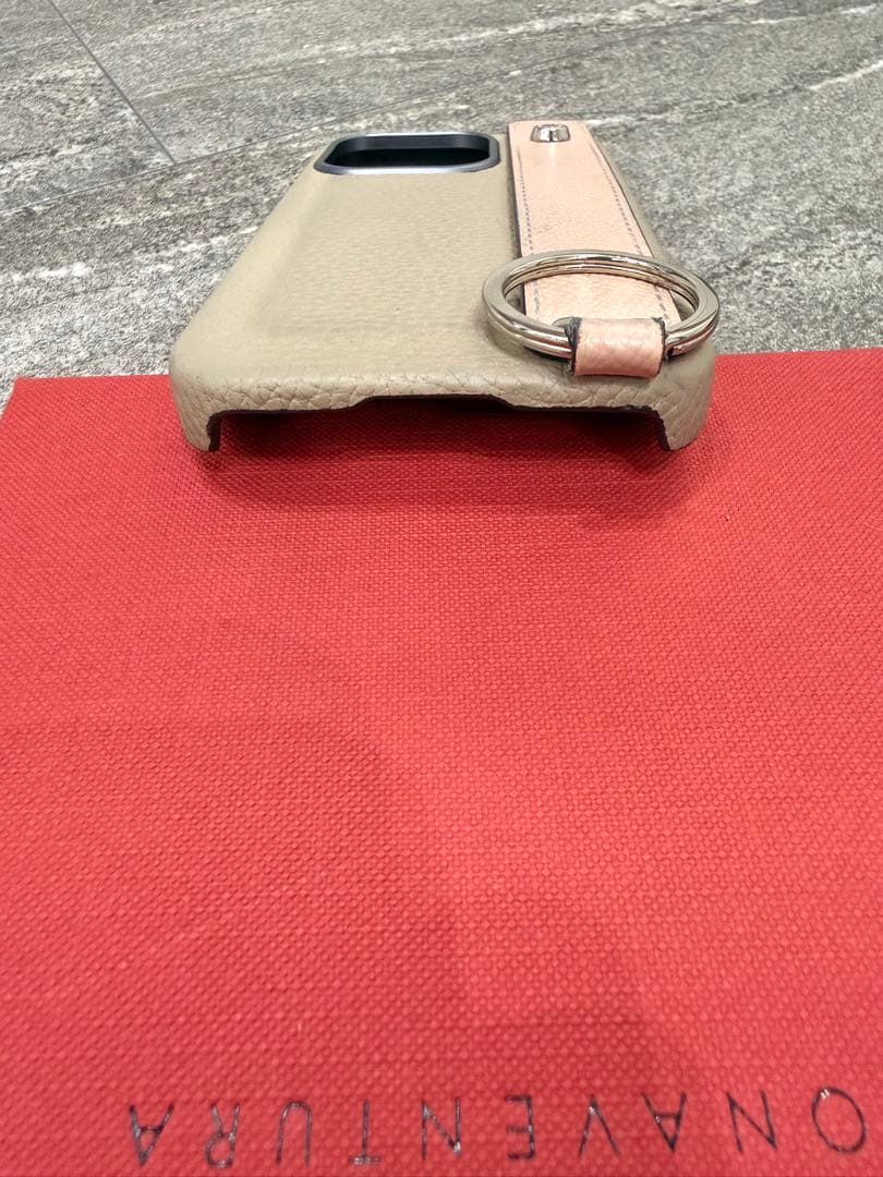 BONAVENTURA グレージュ × シェル iPhone15pro用ケース