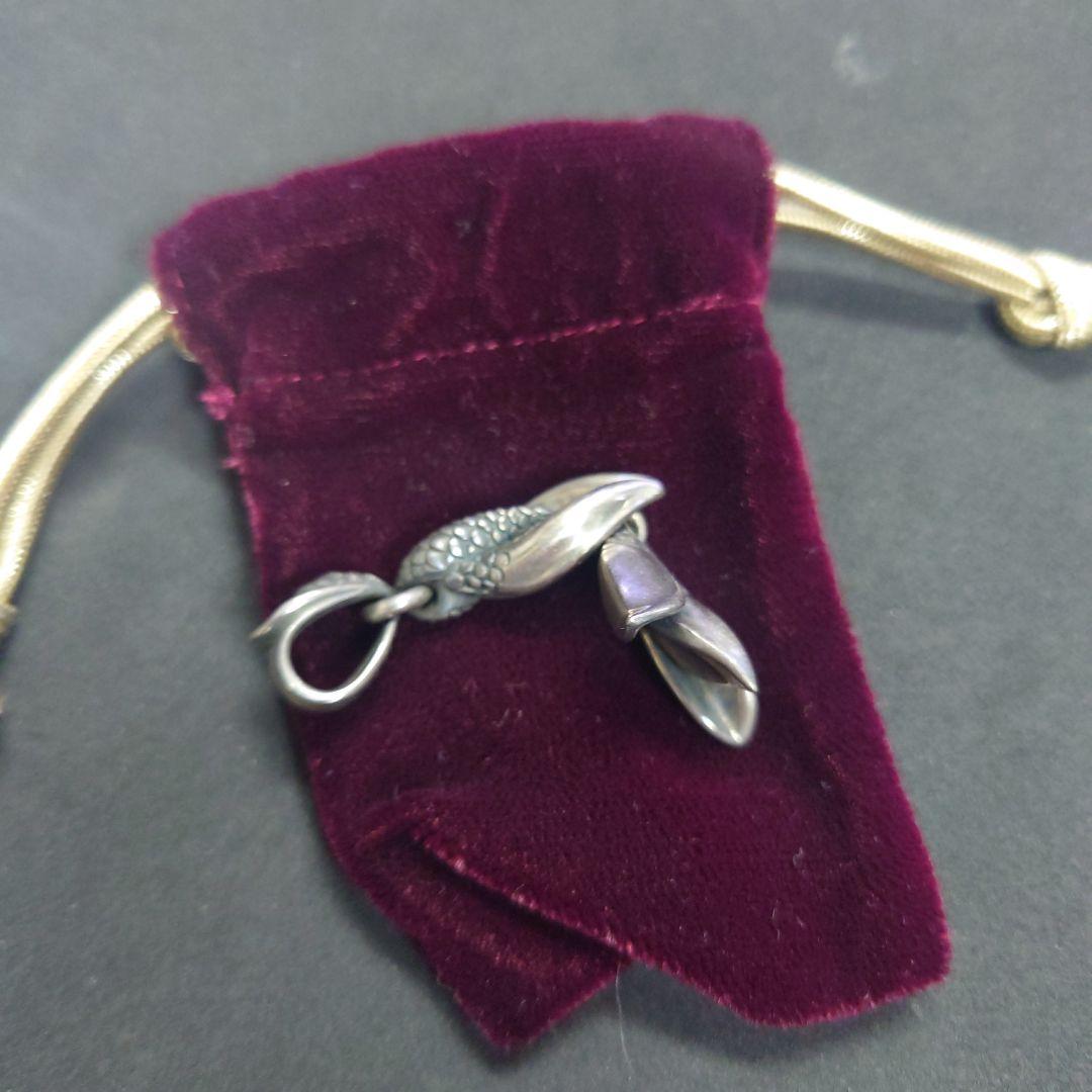 ブラッディマリー ダブルマーメイドフィン ペンダント トップ