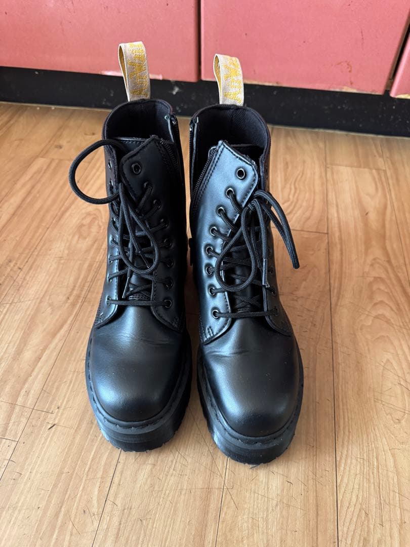 Dr.Martens ブラック レザー 厚底ブーツ ジッパー付き