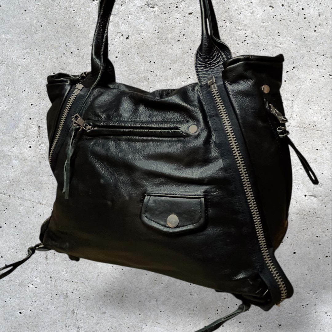 美品　ジョニーウルフ　トートバッグ　A4可　レザー　肩掛け　ブラック　黒