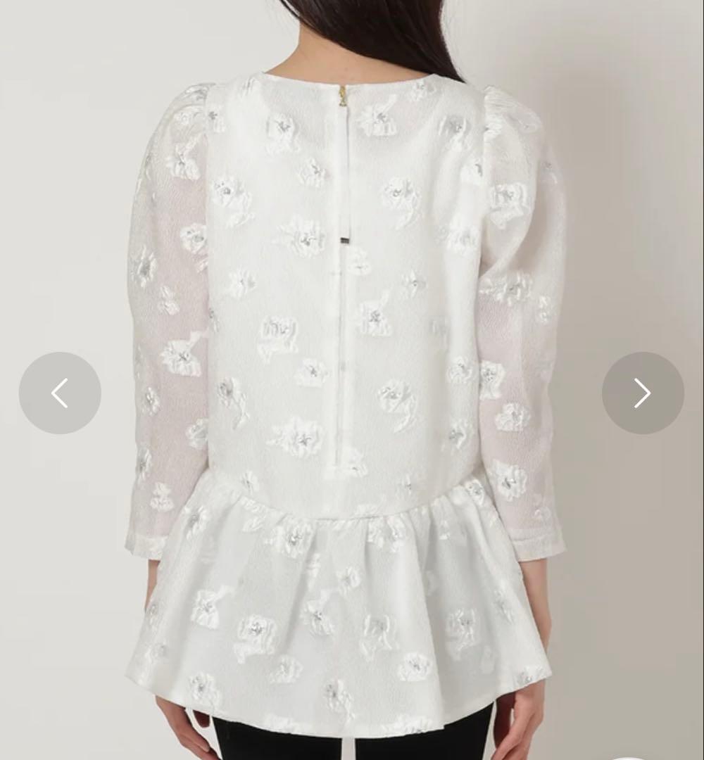 【新品】Audie a Muses シルバーフラワージャカードブラウス（オフ）