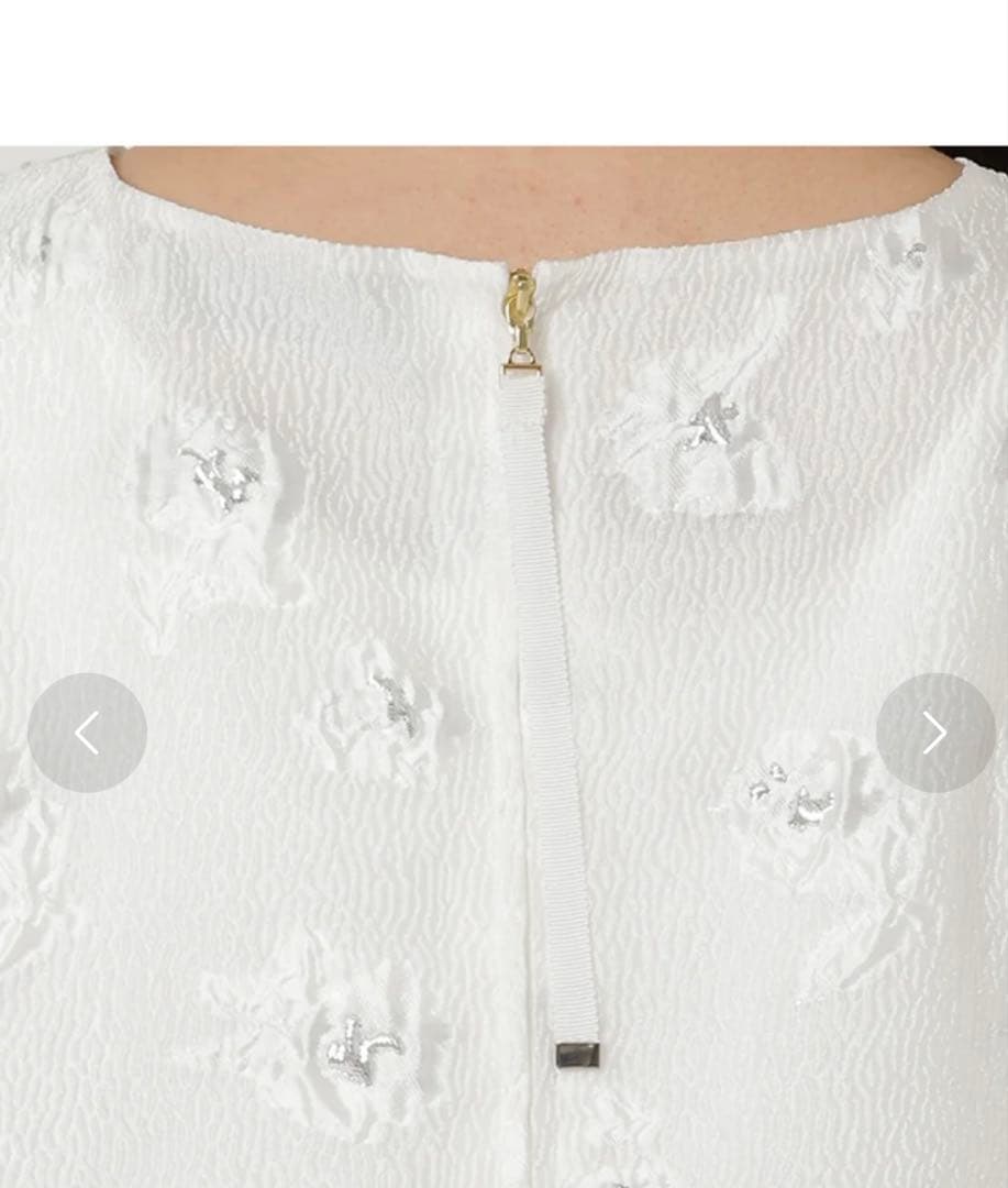 【新品】Audie a Muses シルバーフラワージャカードブラウス（オフ）