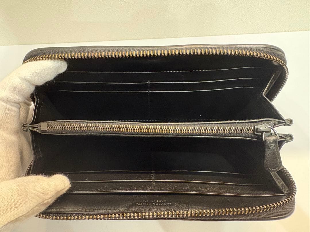 BOTTEGA VENETA イントレチャート　長財布