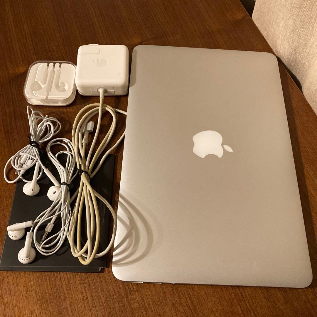 MacBook Air mid2013 11インチ 電源 説明書 イヤホン2個付