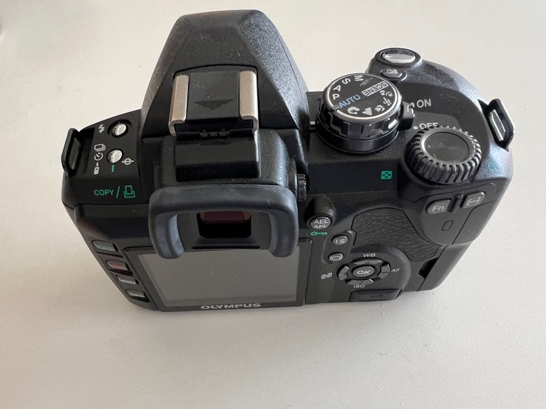 OLYMPUS E-510 ダブルズームレンズキット デジタル一眼レフカメラ