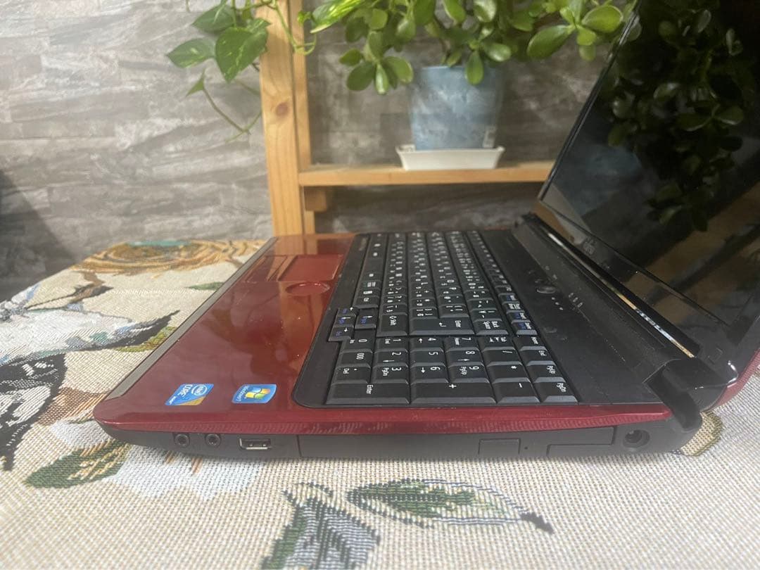 富士通のノートパソコン♪Windows11♪♪カメラ付♪オフィス搭載