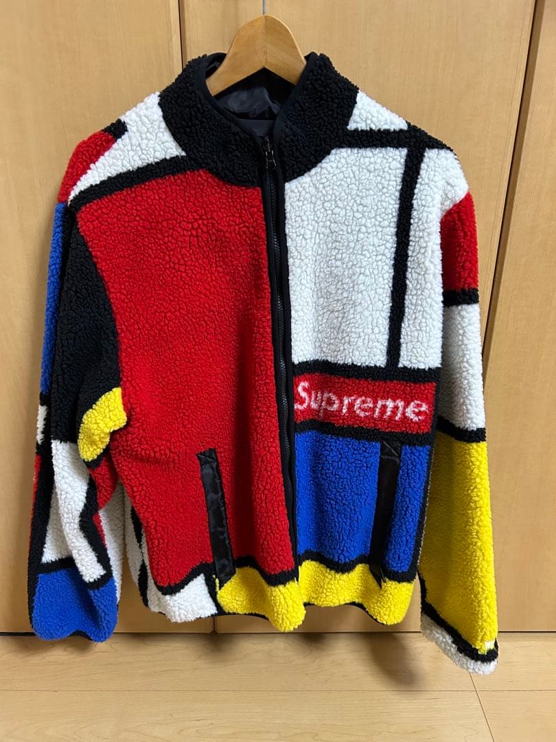 supreme リバーシブル　ボアフリース