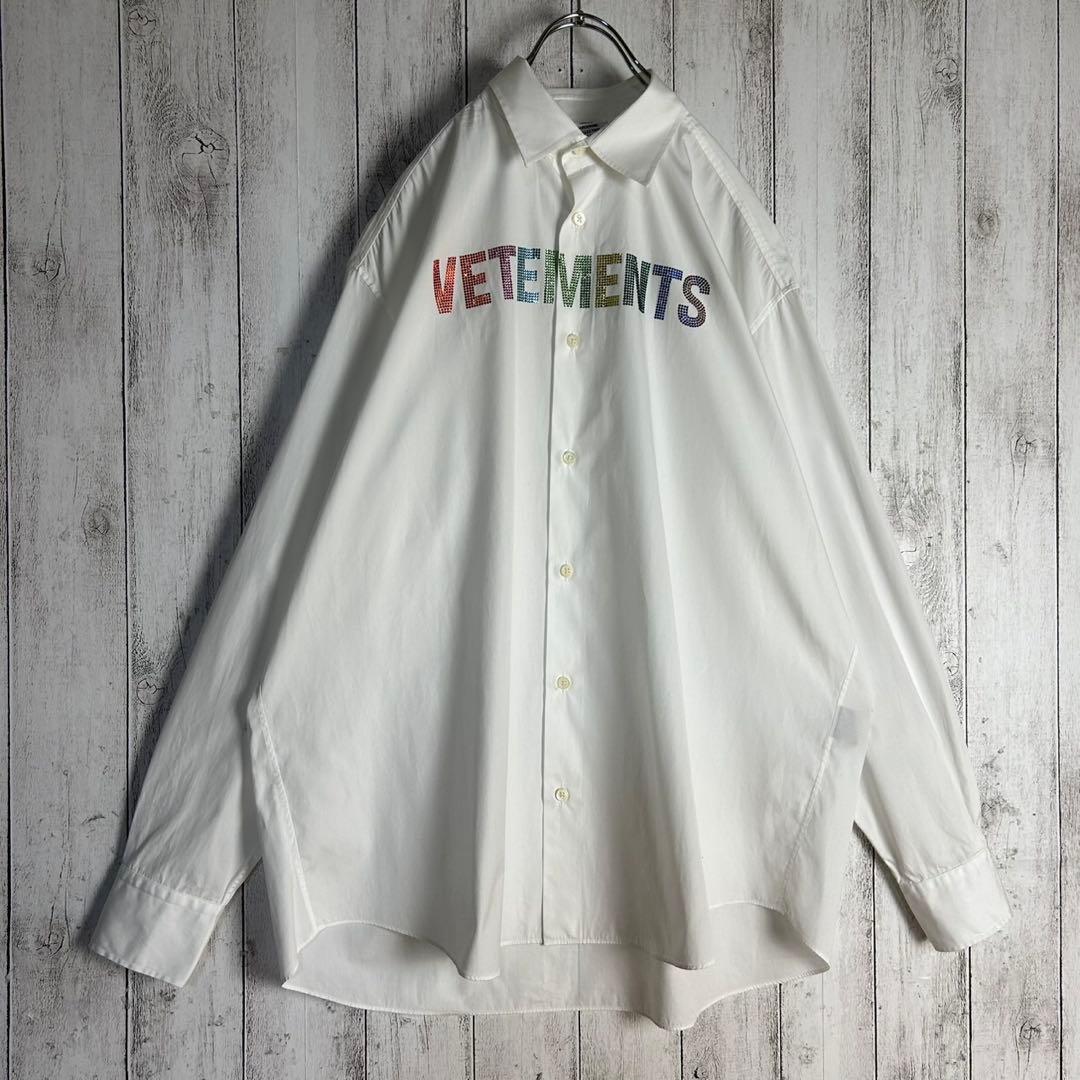 6018【超希少デザイン】ヴェトモン‪☆ラインストーンロゴ入り長袖シャツ 虹ロゴ