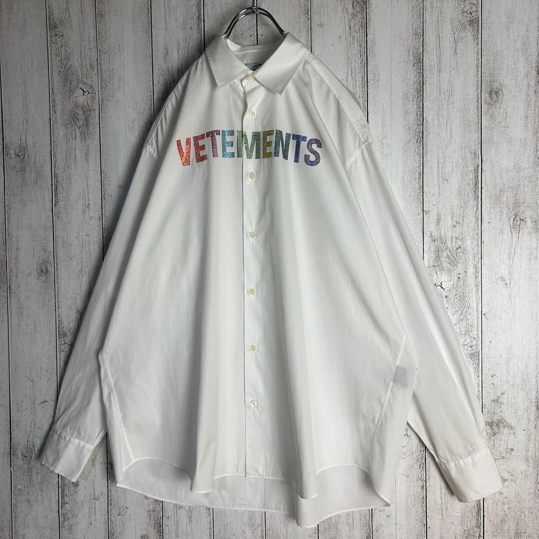 6018【超希少デザイン】ヴェトモン‪☆ラインストーンロゴ入り長袖シャツ 虹ロゴ