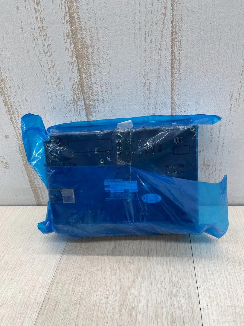 三菱 グラフィックオペレーションターミナル A951GOT-QLBD DC24V