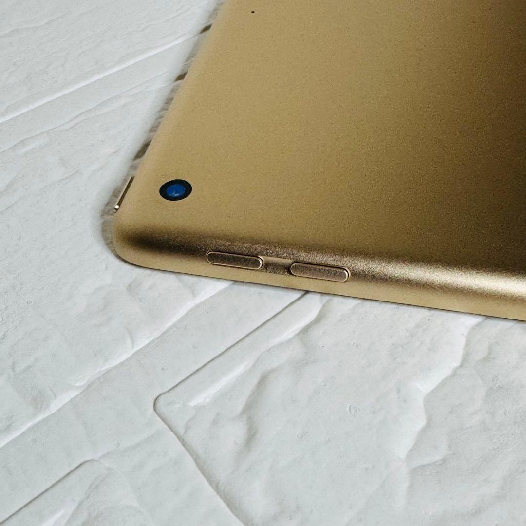 Apple iPad 第5世代 32GB ゴールド 本体