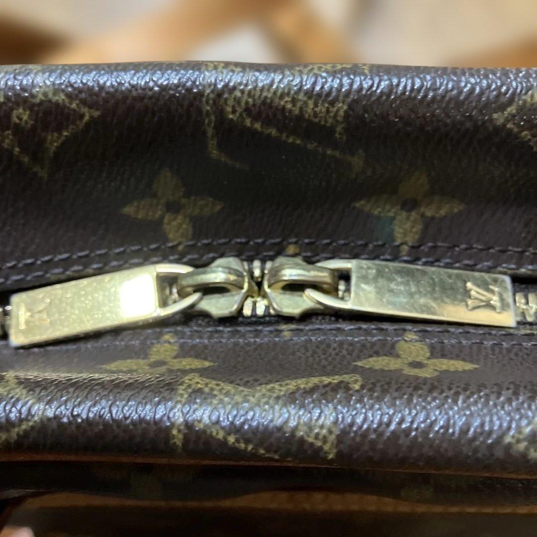 LOUIS VUITTON ルイヴィトン モノグラム シテ