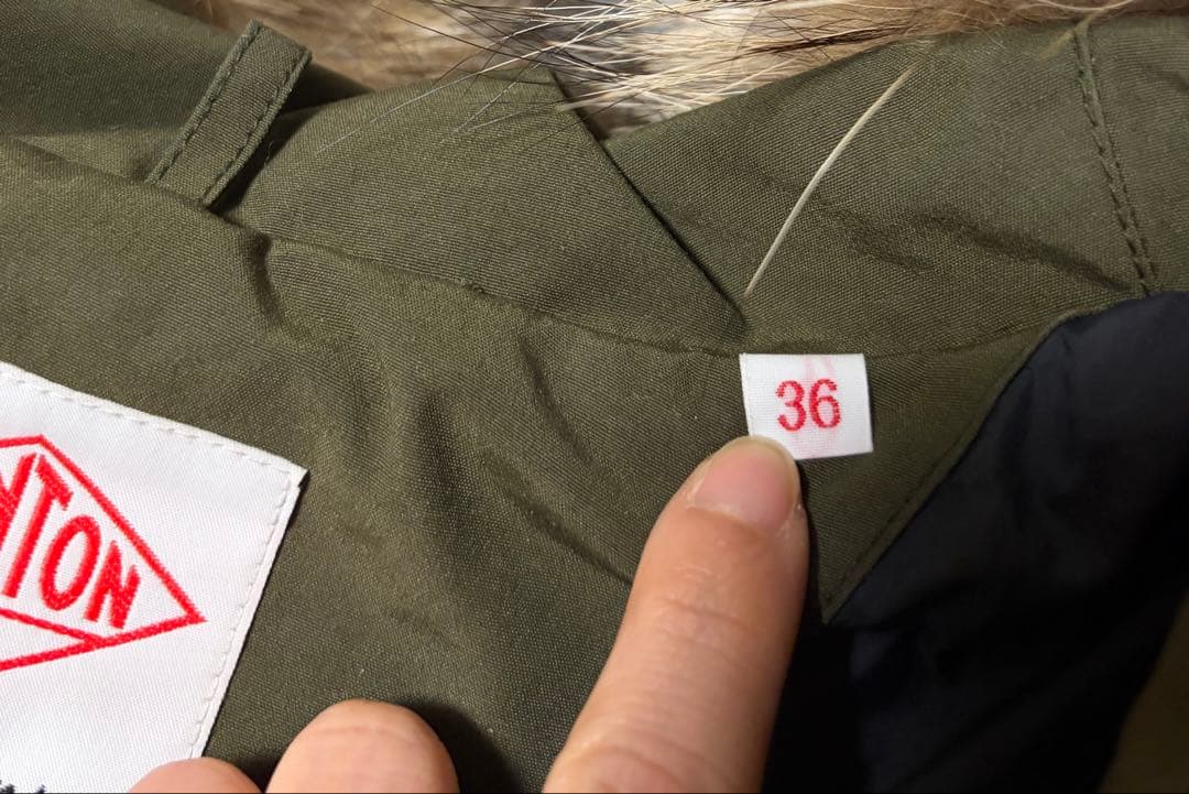 ダントン DANTON フード付きダウンジャケット カーキ色　サイズ:36