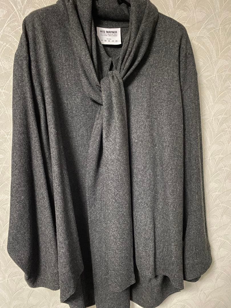 ヘドメイナー　2021aw スカーフシャツ