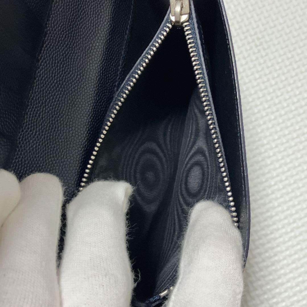 未使用SAINT LAURENTレザーラウンドジップ長財布　ネイビー　箱袋付き