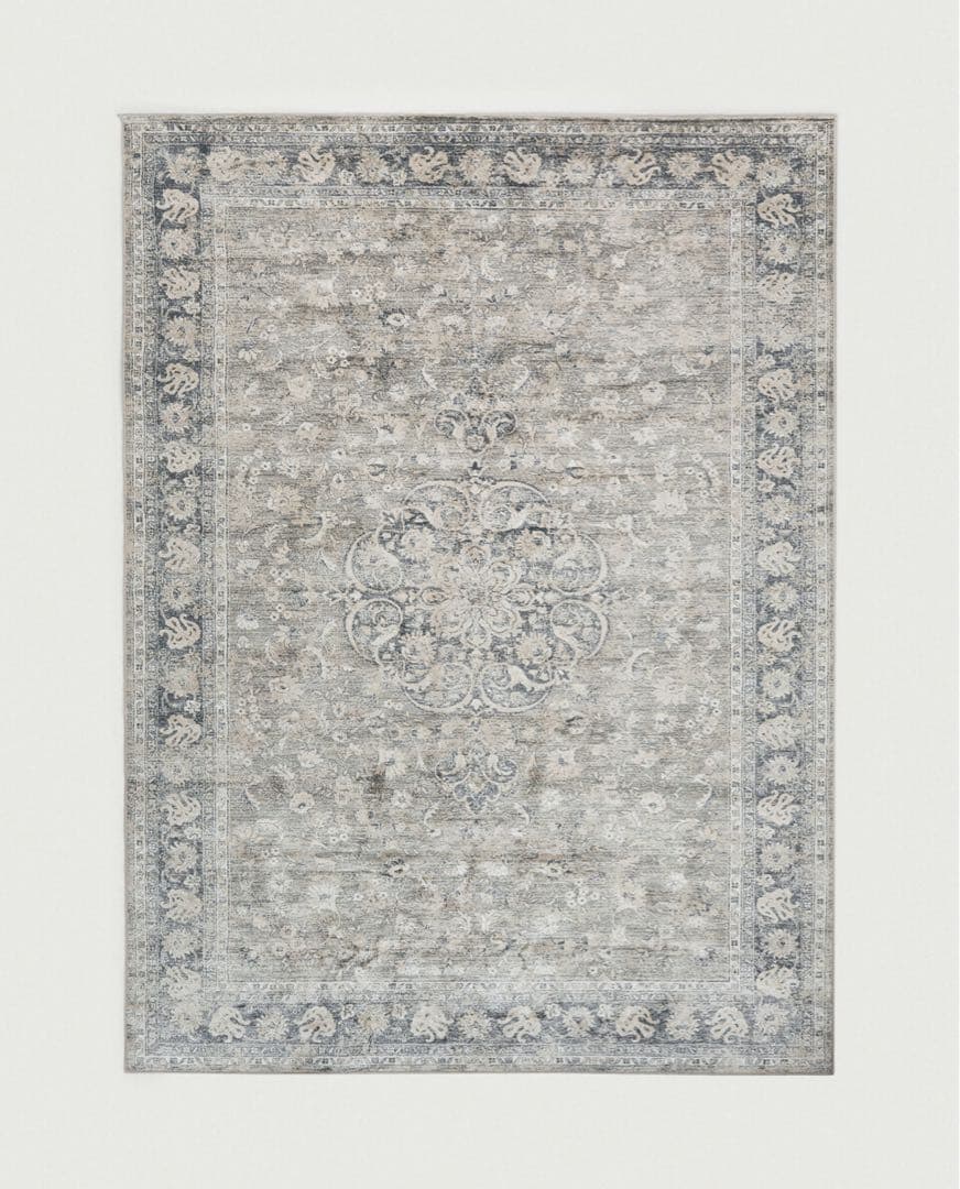 zara ヴィンテージスタイルラグ　ザラホーム