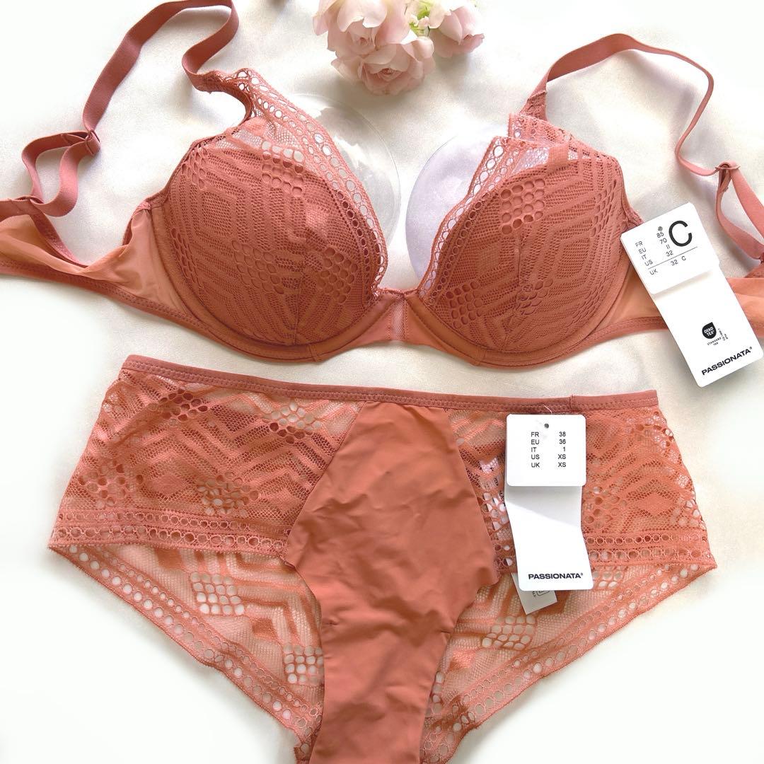 ⭐︎お試し特価⭐︎高級フランスPASSIONATA淡いコーラルのレースランジェリー