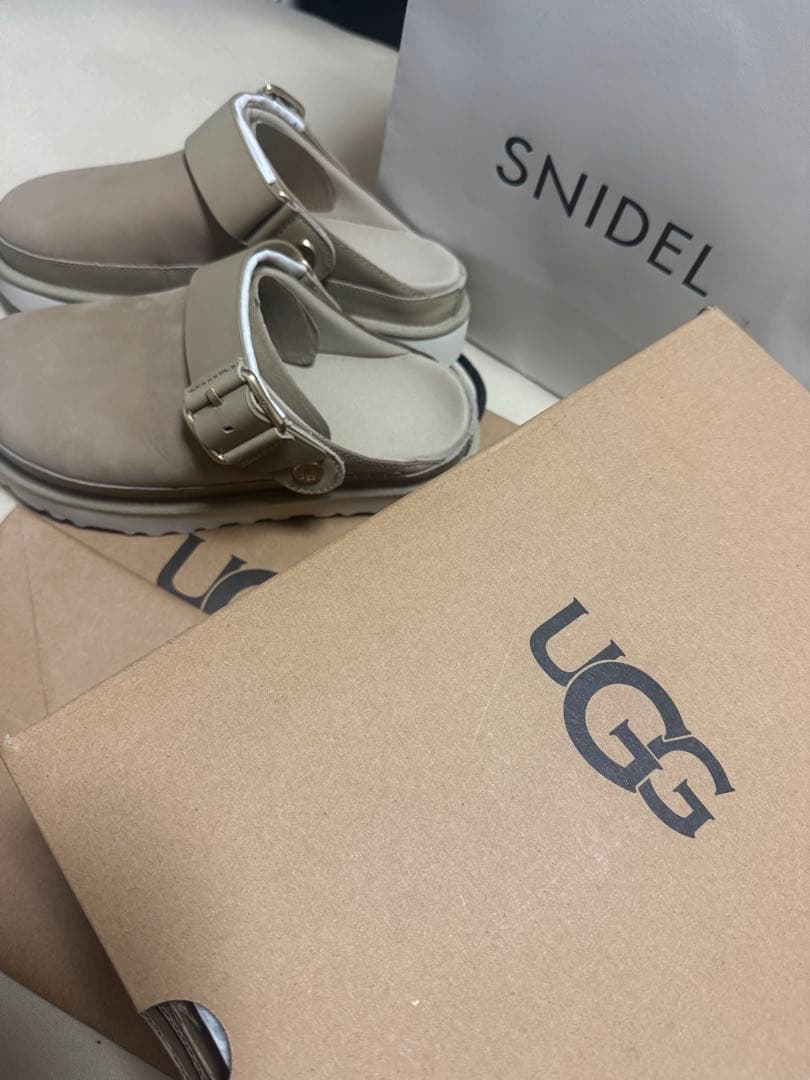 UGG×SNIDEL