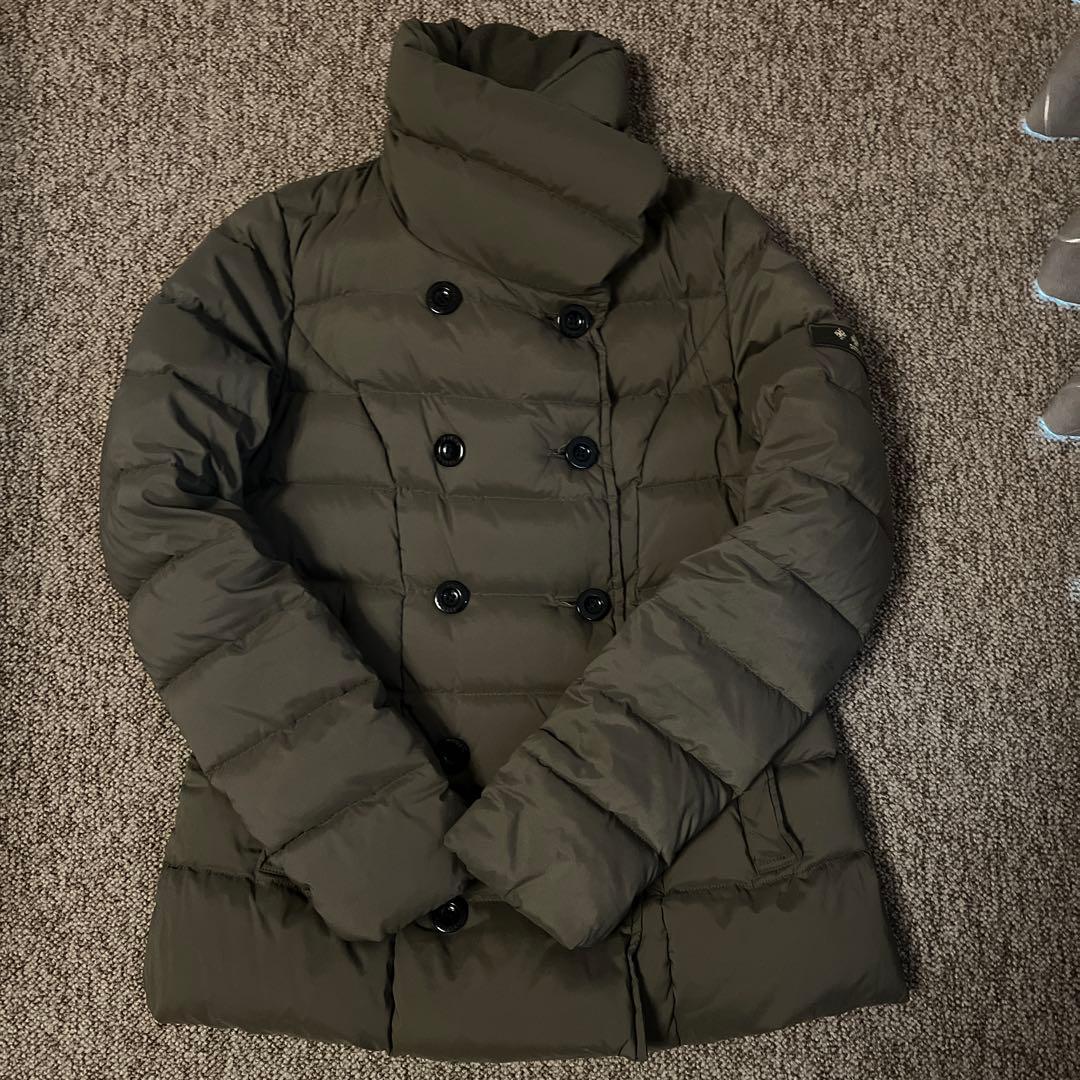 TATRAS カーキ　ナイロンダウンジャケット