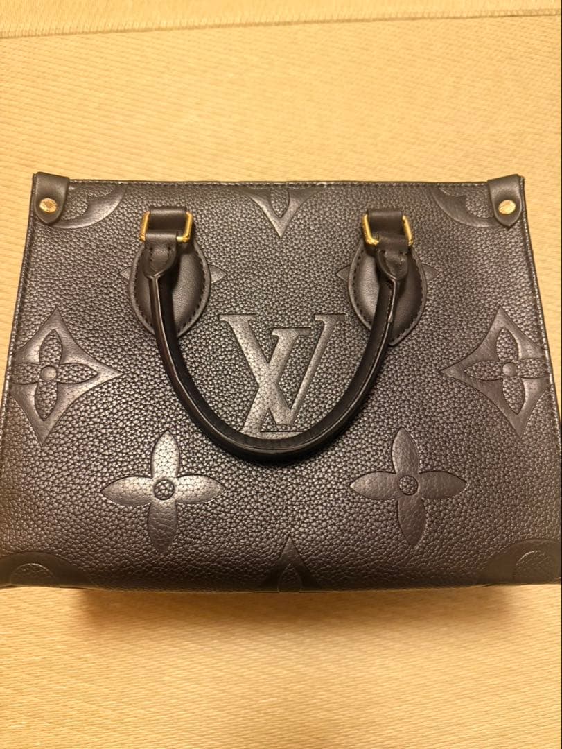 LOUIS VUITTON オンザゴーPM