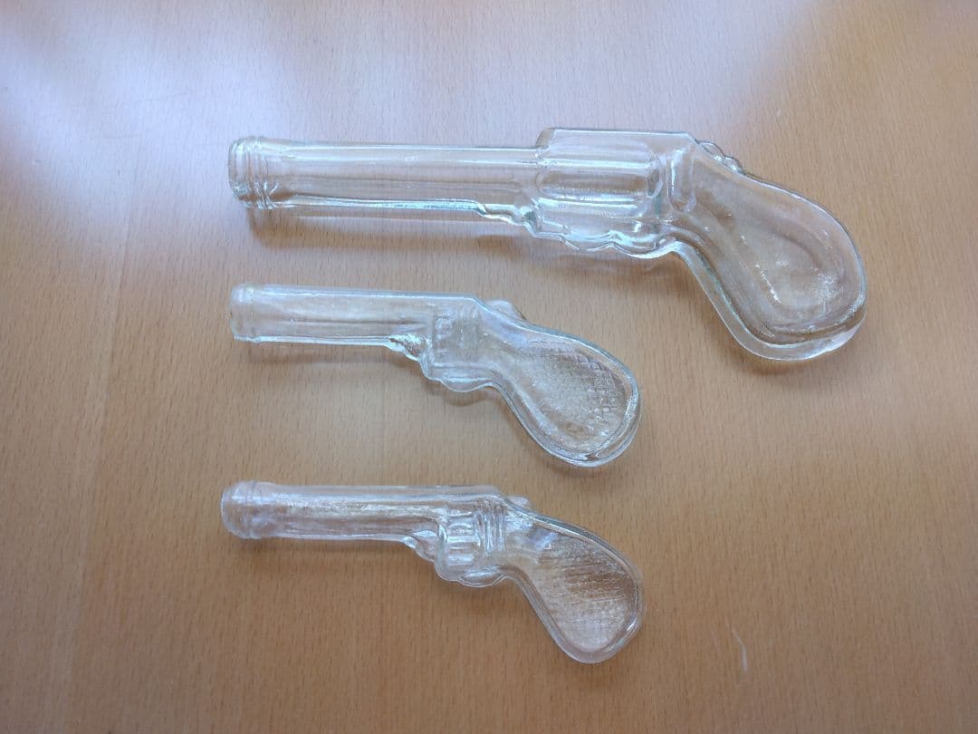 ル*カ様 レトロ瓶☆ピストル型金平糖瓶大小3個セット・昭和レトロ・菓子玩具瓶・コ