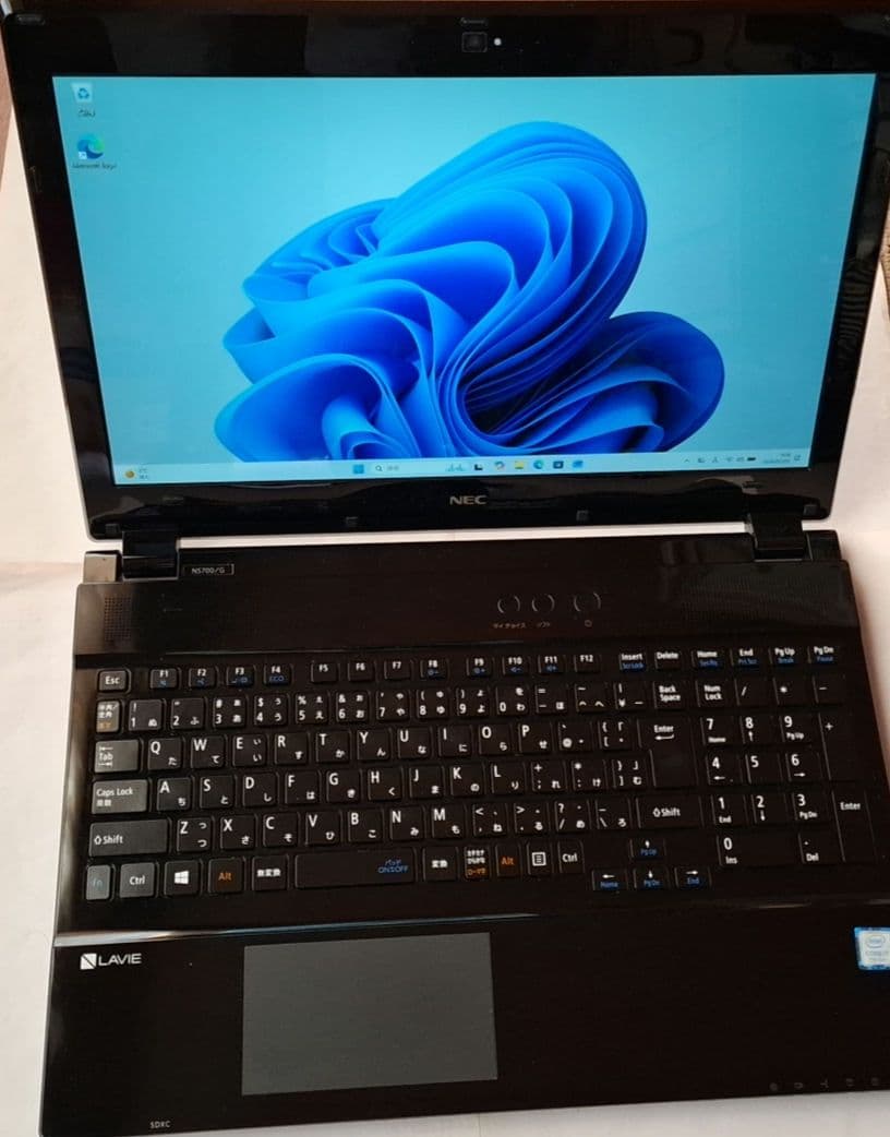 NEC Lavie Windows 11 ノートPC