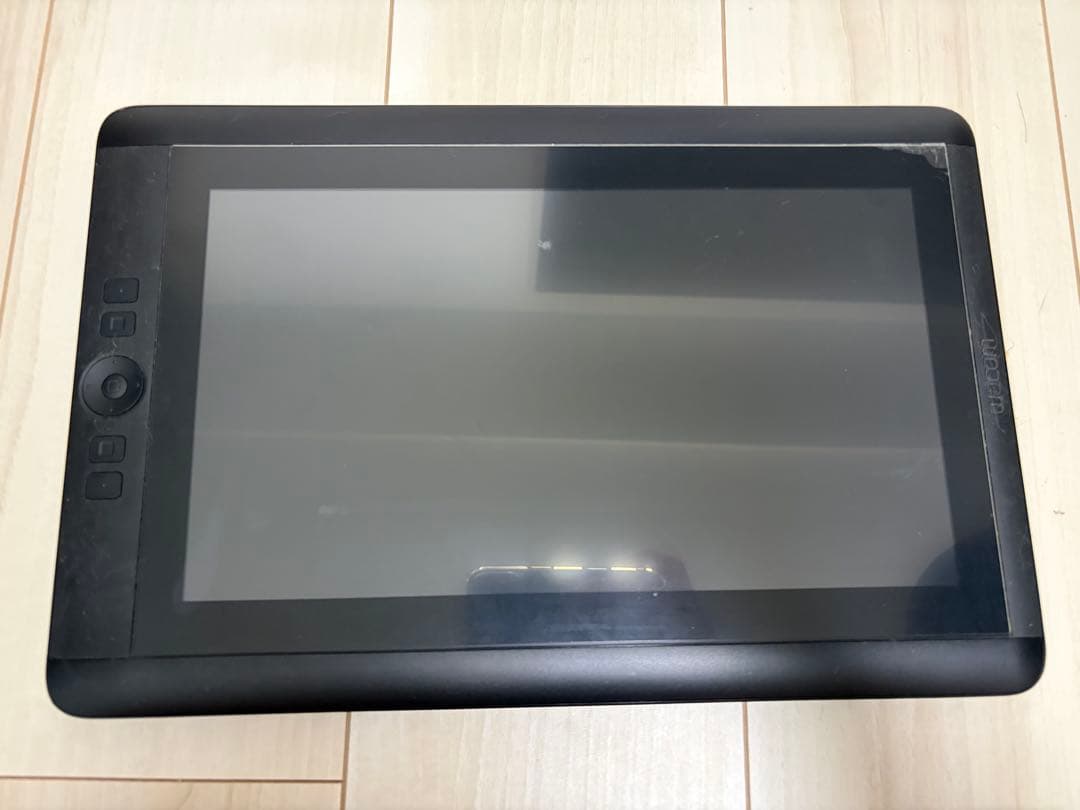 wacom CINTIQ 13HD 液タブ