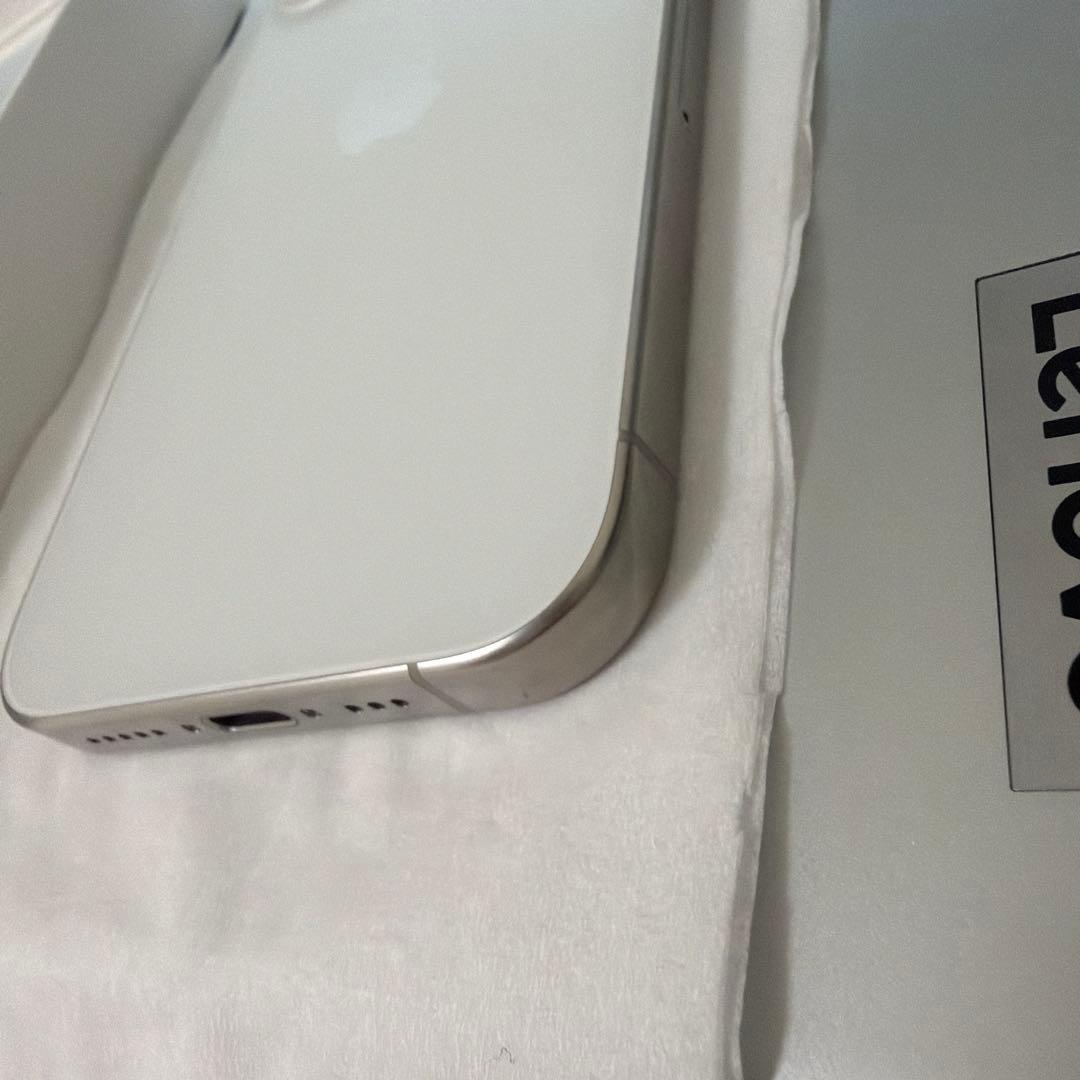 スマートフォン本体 iPhone15pro 256GB