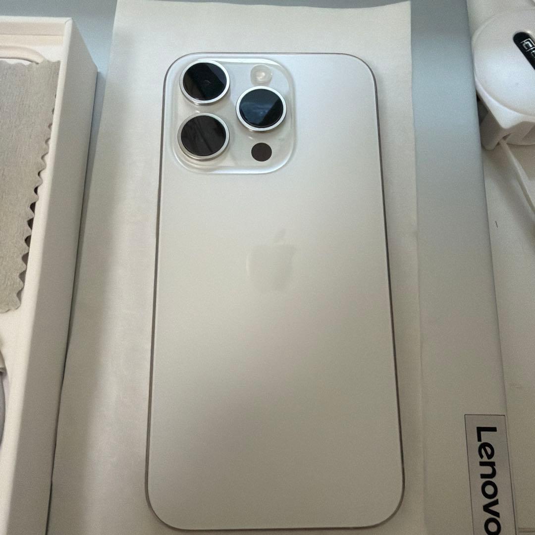 スマートフォン本体 iPhone15pro 256GB